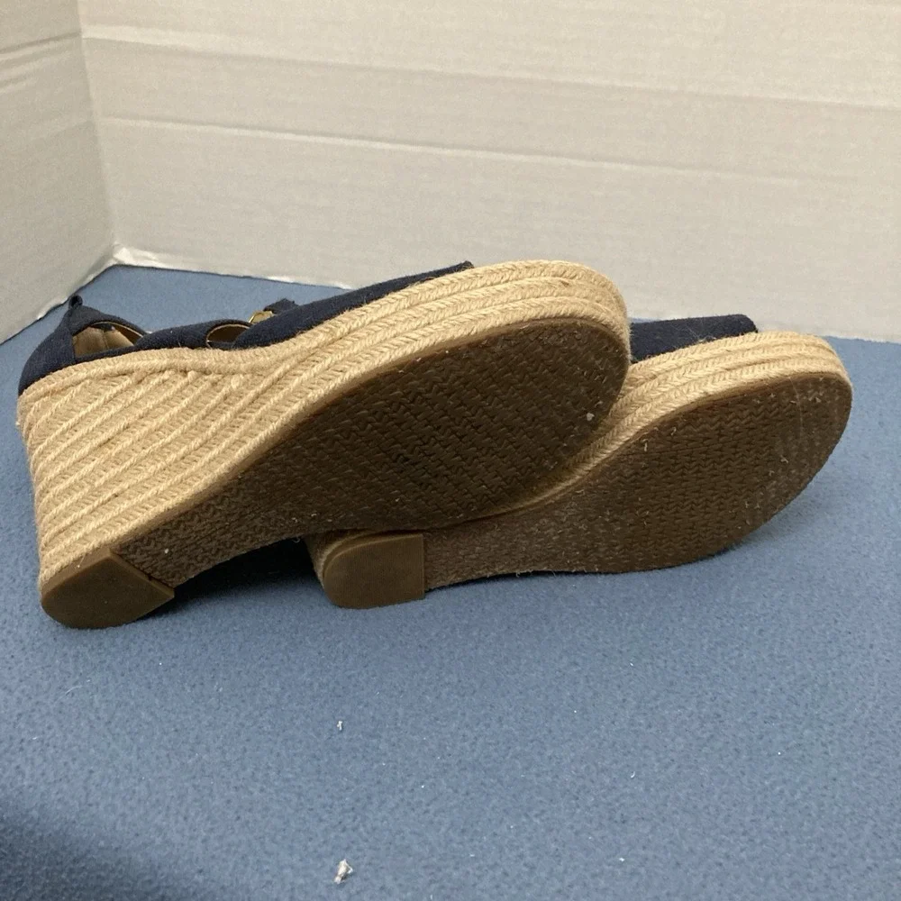 Michael Michael Kors Women's Blue Canvas Damita Espadrilles Wedge Sandals - 8.5M